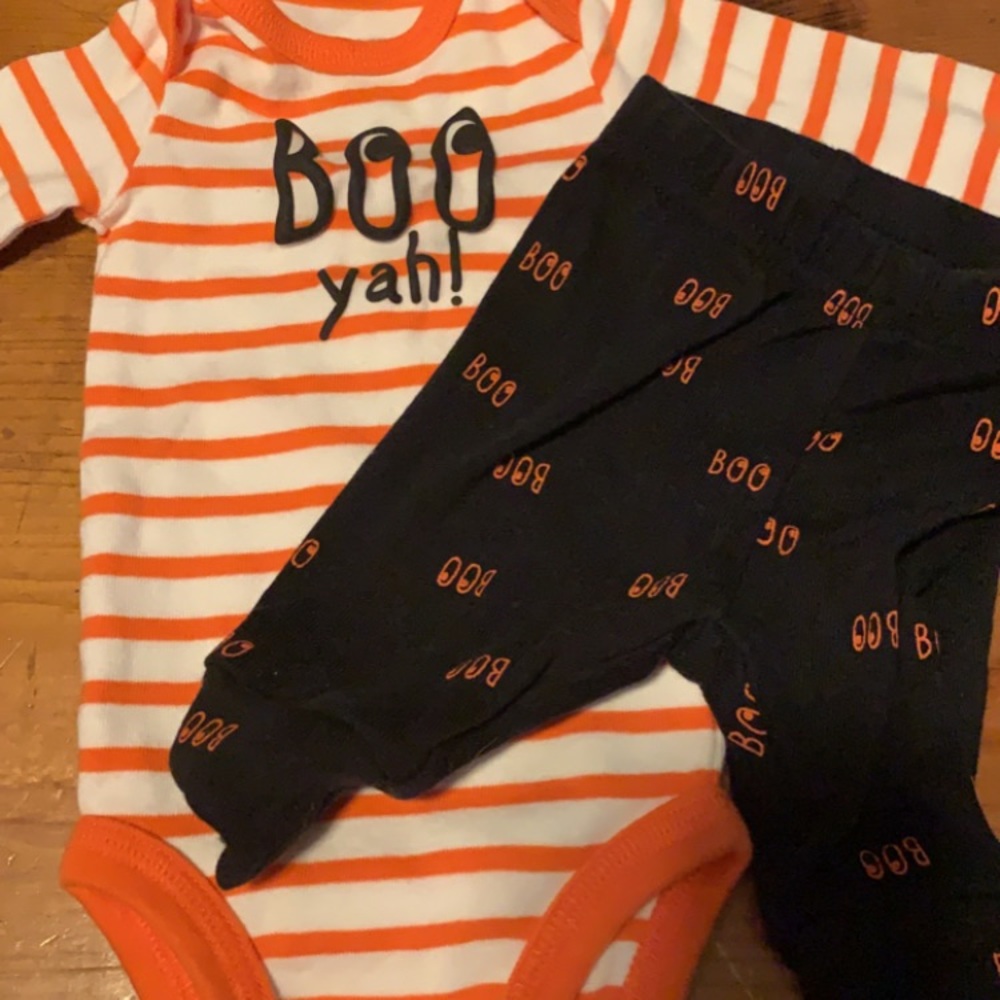 Carter’s Newborn Halloween outfit